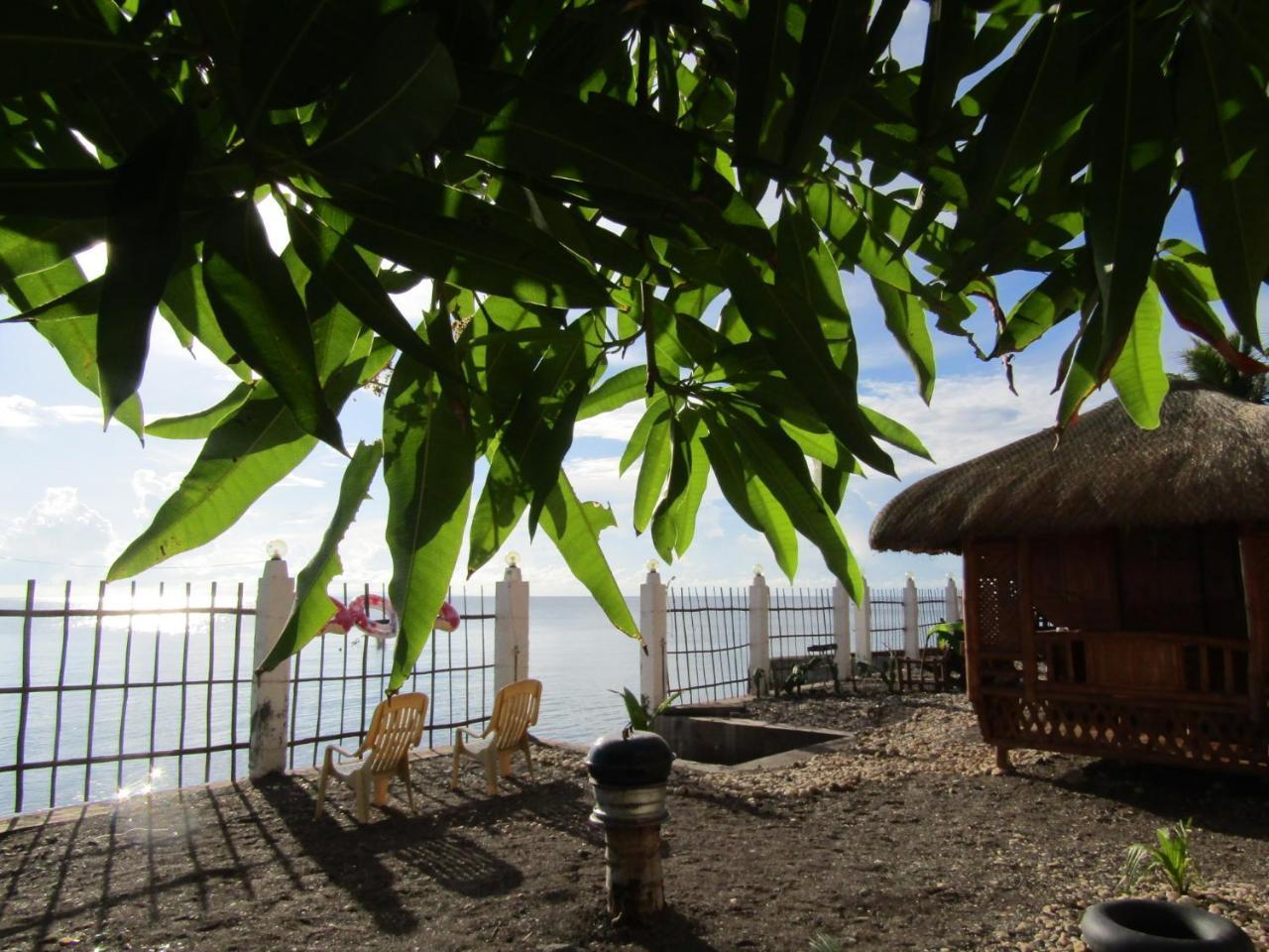 Bamboo Village On The Beach Catmon ภายนอก รูปภาพ